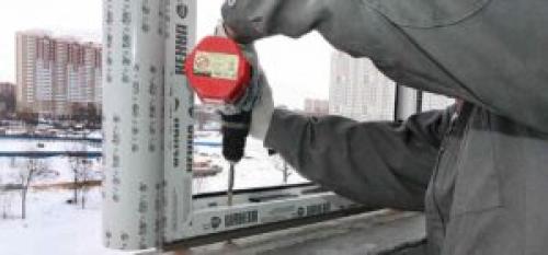 Какие плюсы и минусы установки окон летом. Фактор сезонности для пластиковых окон: есть ли он и когда лучше заниматься установкой?