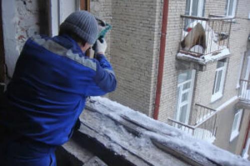 Есть ли сезонные особенности, которые стоит учитывать при установке окон. Фактор сезонности для пластиковых окон: есть ли он и когда лучше заниматься установкой?