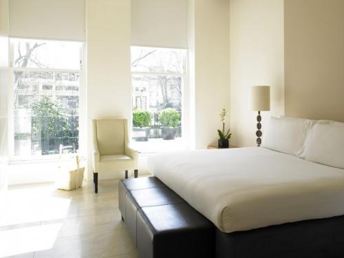 Спальня в бежевых тонах. Бежевая спальня — 120 фото лучших популярных идей создания красивых спален