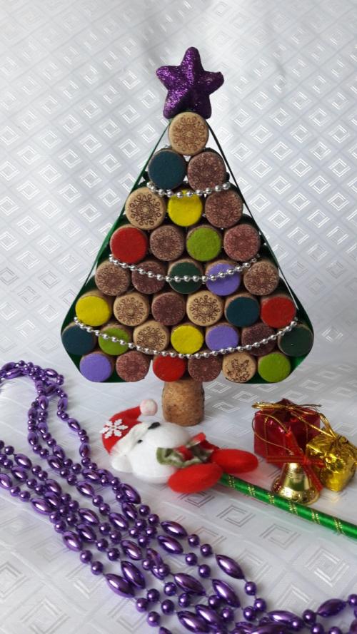 Поделки своими руками из всякой всячины. Поделки из всякой всячины — 100 фото красивых вещей из подручных материалов для украшения дома