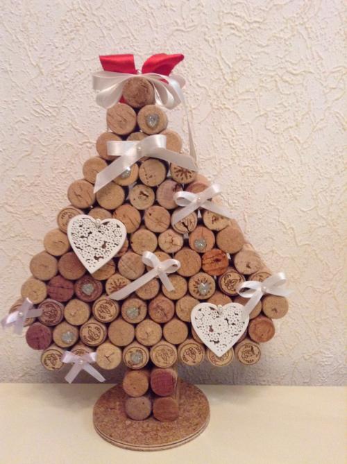 Поделки своими руками из всякой всячины. Поделки из всякой всячины — 100 фото красивых вещей из подручных материалов для украшения дома