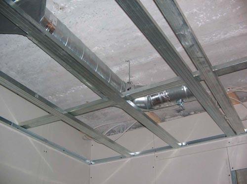 На каком расстоянии крепить профиль под гипсокартон. Создаем потолочный каркас