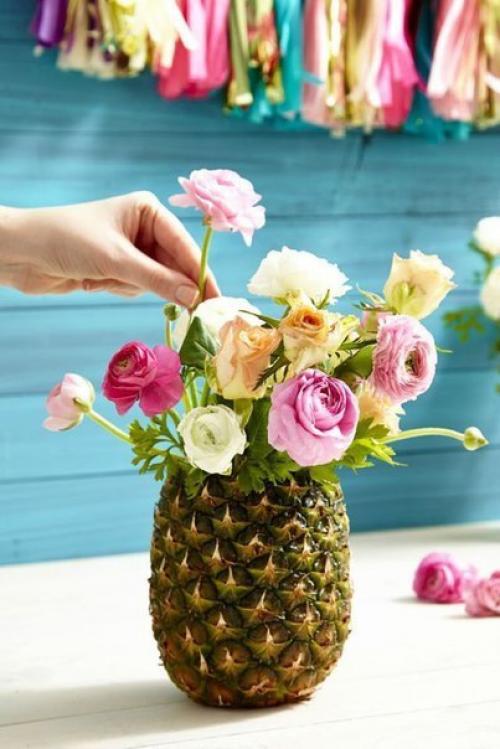 Какие существуют мифы или легенды, связанные с розами и их лепестками на полу. Роза в древней мировой истории и мифах разных народов