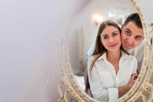 Можно ли украсить спальню для романтической ночи, не тратя много денег. Как чувственно украсить спальню для романтического свидания