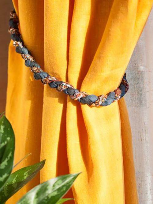 От выбора ткани до установки: этапы создания стильных штор 19