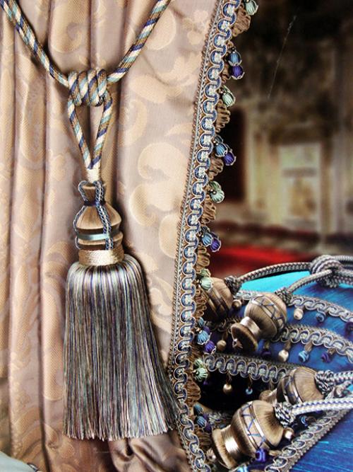 От выбора ткани до установки: этапы создания стильных штор 21