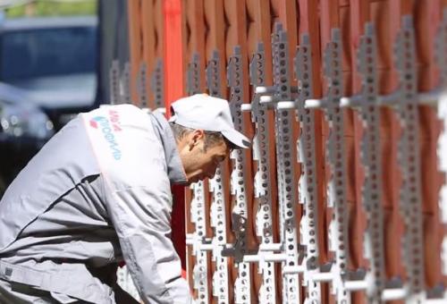 Преимущества и недостатки отделки дома виниловым сайдингом: что выбрать 04