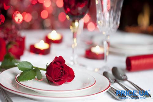 Лепестки роз в спальню. Классика