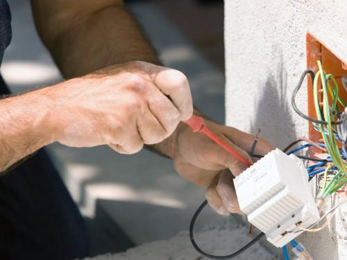 Какие аспекты безопасности нужно учитывать при переезде в новую квартиру. Правильно заезжаем в новую квартиру: советы экспертов