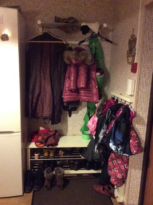 Стоит ли выбирать открытые полки или закрытые дверцы для шкафа в коридоре. В прихожей только закрытые шкафы: удобно?