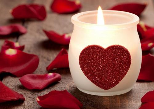 За сколько времени до вечера стоит подготовить лепестки роз и свечи. Как сохранить лепестки роз и других цветов?