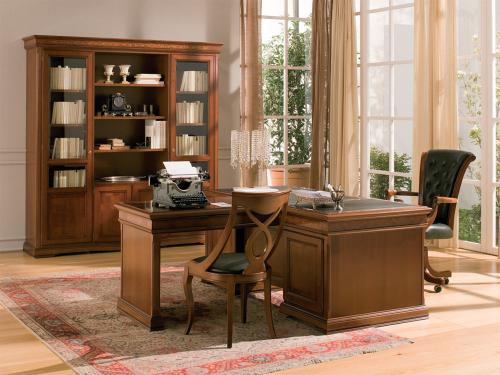 История и особенности немецкого антикварного письменного стола 09