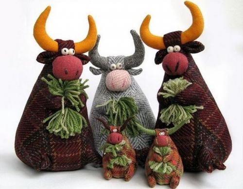 Детские поделки к новому году своими руками. Поделки на Новый год 2023: подборка пошаговых мастер-классов по созданию новогодних подарков, украшений елки и интерьера