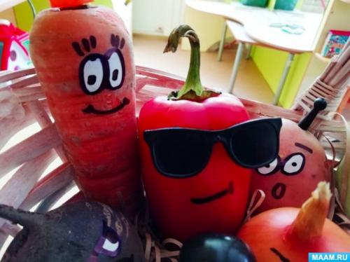 Какие осенние поделки пользуются наибольшей популярностью у детей и родителей. «Дары осени». Выставка поделок из природного материала детей и родителей. Средняя группа