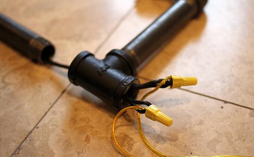 Как правильно прикрепить абажур к торшеру. Как сделать торшер собственными руками: от идеи до исполнения