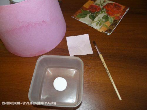 Как преобразить старый абажур при помощи реставрации и декупажа 16