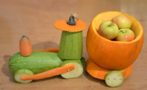 Экибана из тыквы на осенний праздник. Поделки из тыквы на тему «Осень» своими руками