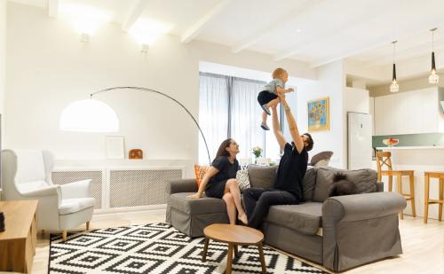 Как создать уютную кухню-гостиную на 16 кв м с диваном: 28 идей и советов 02