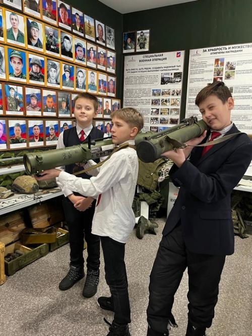 16 января наши школьники посетили историко - краеведческий музей района, расположенный в селе ильтуганово. 04