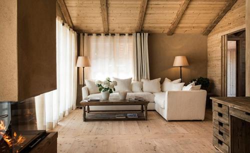 Приятные интерьеры горного итальянского отеля. 02