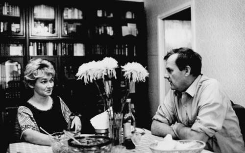 Нашел старые фотографии из квартиры семьи Собчак - вот как жили обеспеченные люди в конце 1980-х. 04