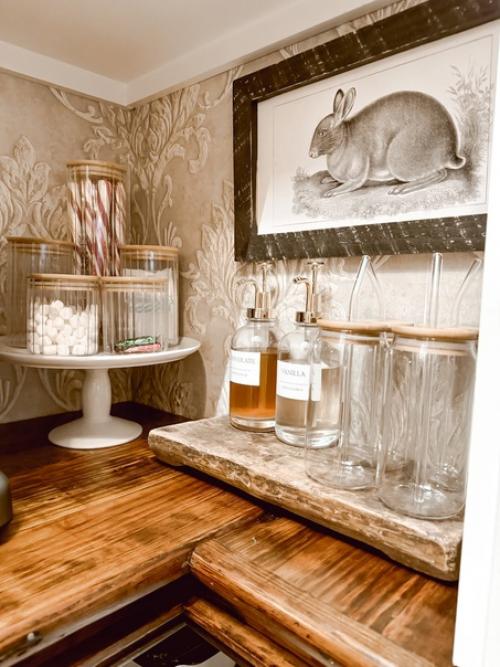 Кофейный уголок в стиле фармхаус - это отличное дополнение к любому дому, которое придает уют и тепло. 05