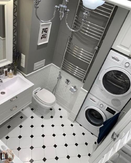 Первые 4 кадра - проект, последние - его реализация. 07