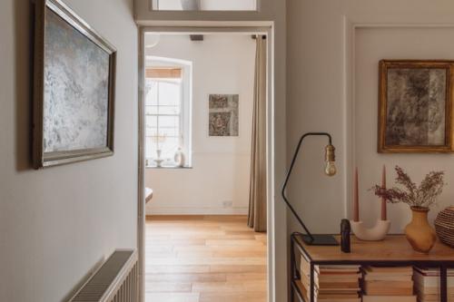 Мини - лофт площадью 45 м 2 рядом с набережной реки Темзы в Лондоне. 05