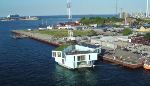 Плавучие дома из контейнеров Urban Rigger дешевым экожильем студентов обеспечат. 06