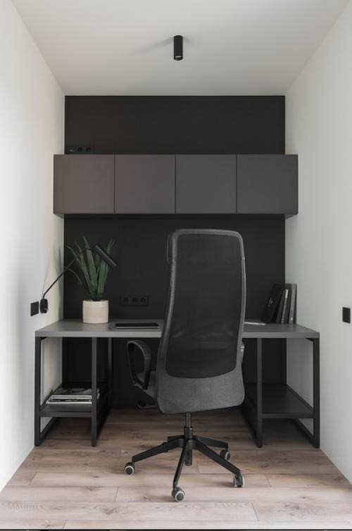 Этот проект создан для молодого человека, который работает из дома, любит готовить и не любит лишних деталей в интерьере (55 кв. 04