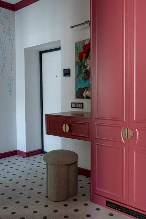 Микс фактур и сочных красок в двухкомнатной квартире. 08