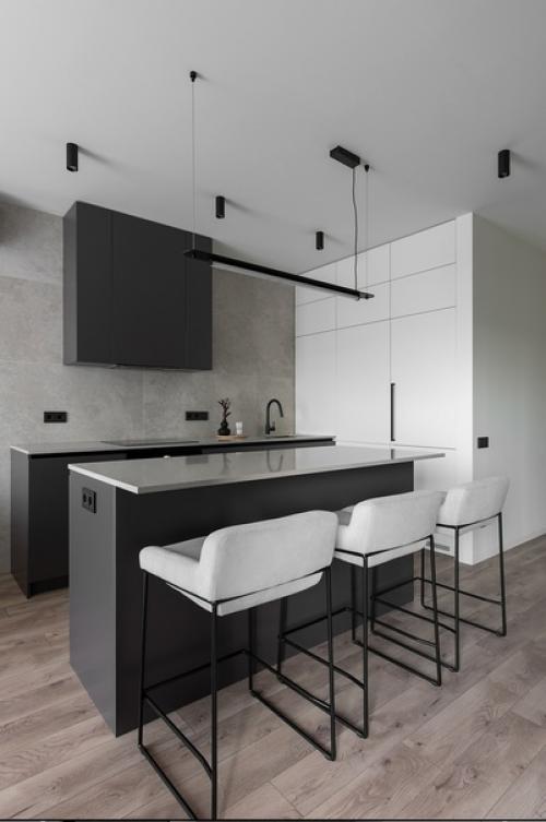 Этот проект создан для молодого человека, который работает из дома, любит готовить и не любит лишних деталей в интерьере (55 кв. 01