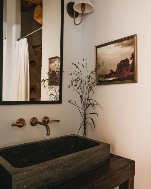 У домов, как у людей, есть своя душа и свое лицо, на котором отражается их внутренняя сущность. 09