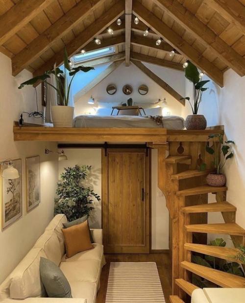 Небольшой, деревянный дом. 04