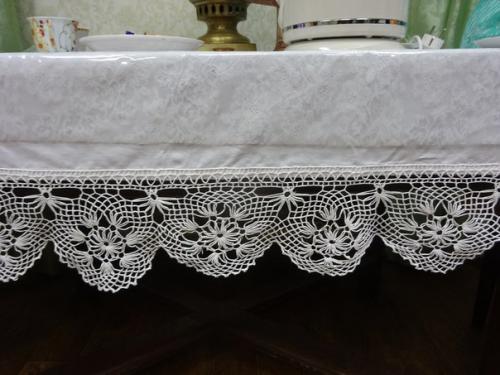 К Баяновне - о старине поговорить да выпить кофею. 08