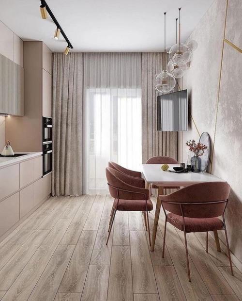 Красивый интерьер квартиры выполнен проект в светлых тонах с лёгкими нотками розового цвета и уютными деталями. 07