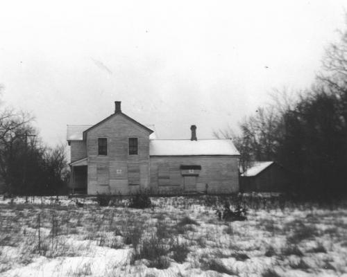 Что полиция обнаружила в доме Эда гейна: 

