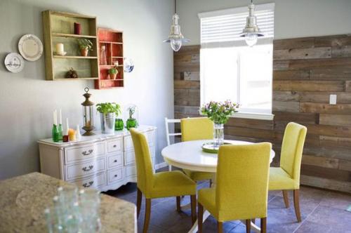 Акцентная стена из деревянных досок. 04