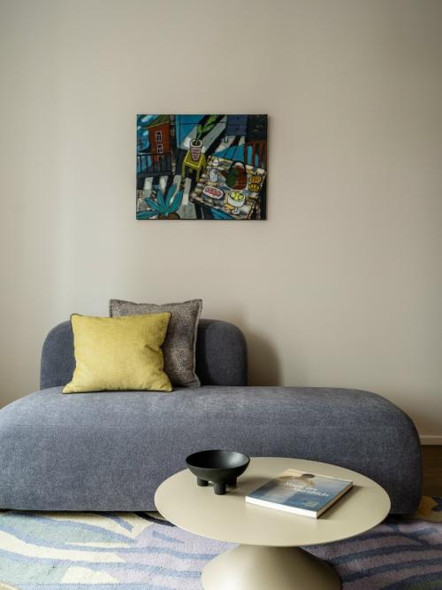 Интерьер студии 37 м 2 в ЖК новоданиловская 8 в Москве. 08