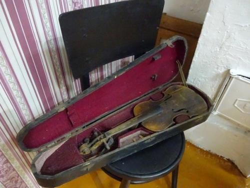 К Баяновне - о старине поговорить да выпить кофею. 03