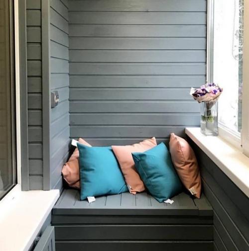 Решили обшить балкон! 01