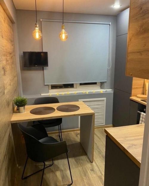 Дo/пocле. Кухня хоть и маленькая и тесноватая, но сделана довольно эргономично! 02