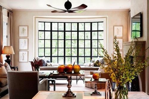 Дом находится в Лонг-айленде, в Нью-йорке. 08