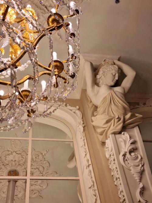 У особняка Елисеевых - талион империал отеля - необыкновенная история. 05