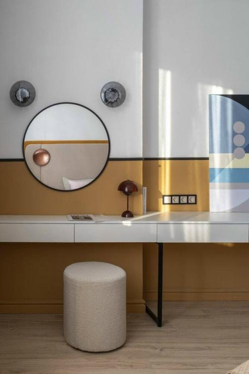 Микс фактур и сочных красок в двухкомнатной квартире. 07