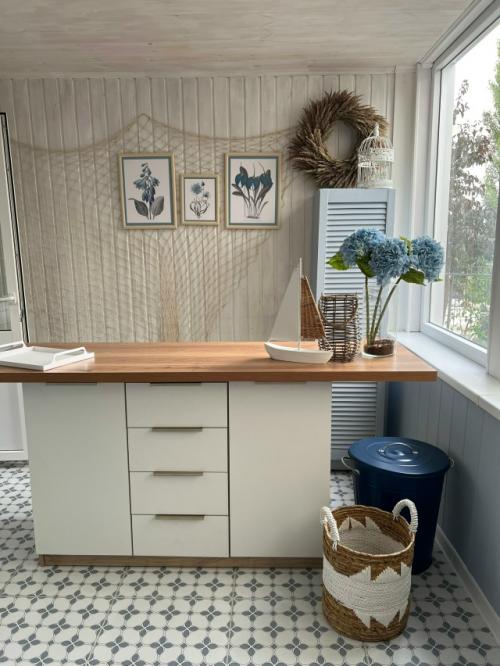 Комната на первом этаже.
