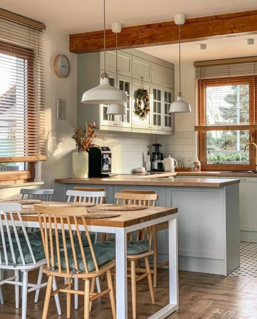 Интерьер создаёт атмосферу спокойствия и гармонии. 01 Интерьер создаёт атмосферу спокойствия и гармонии. 01