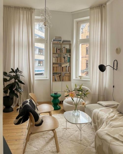 Перед сном мы предлагаем вам заглянуть в гости, в этот светлый и прекрасный оазис уюта и света. 01