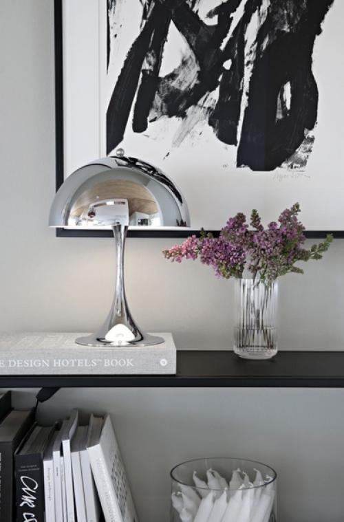 Хром и серебро - один из самых красивых и популярных трендов 2024 года в мире дизайна интерьеров и моды. 07