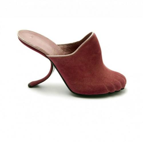 Андре Перуджа - мастер, который превратил туфли в маленькие скульптуры. 05